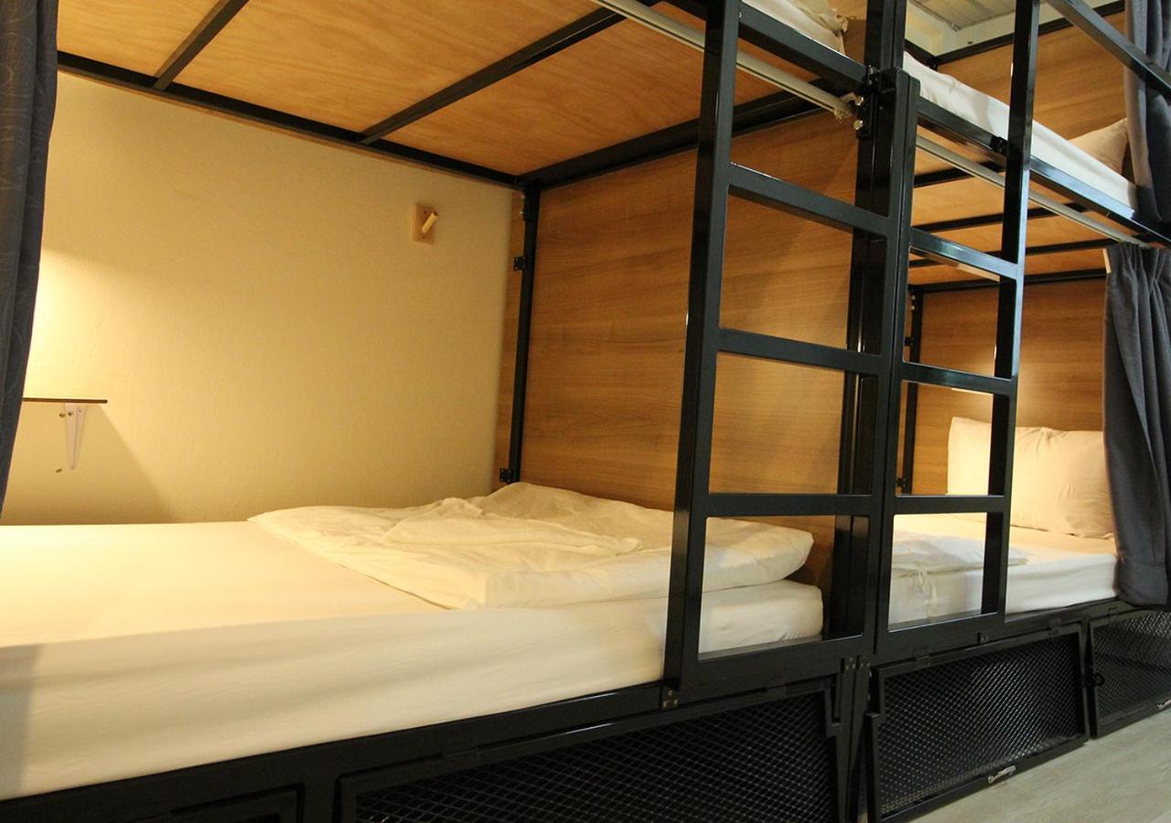 Chaiwat Hostel Bangkok Kültér fotó