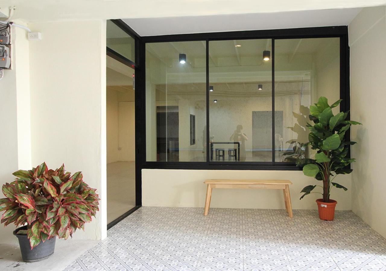 Chaiwat Hostel Bangkok Kültér fotó