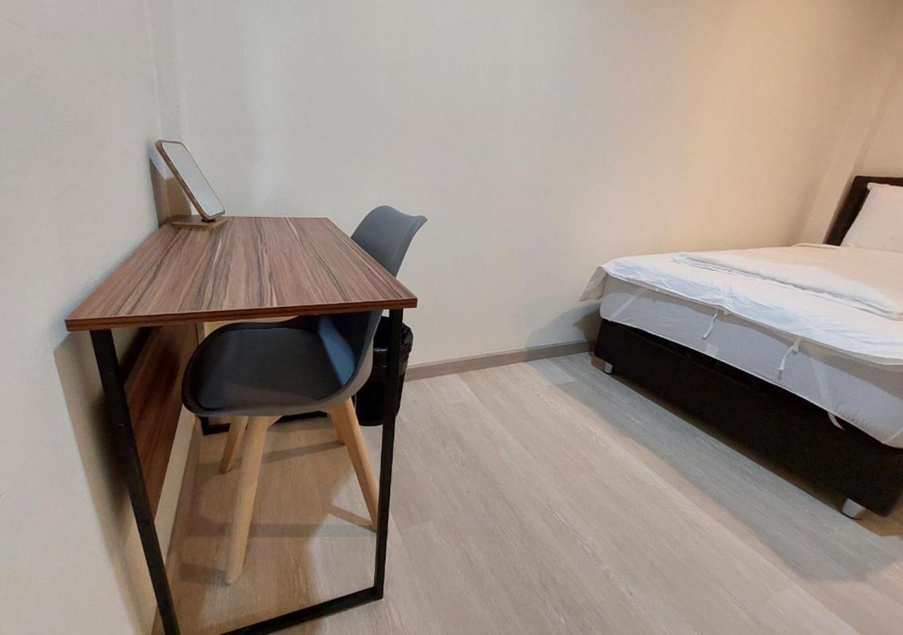 Chaiwat Hostel Bangkok Kültér fotó